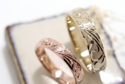 WAXコース
《Option》
艶消し加工 ¥2,200-
彫り模様1本 ¥16,500-